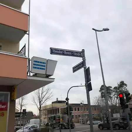 Vida Real Estate Theodor Apartment